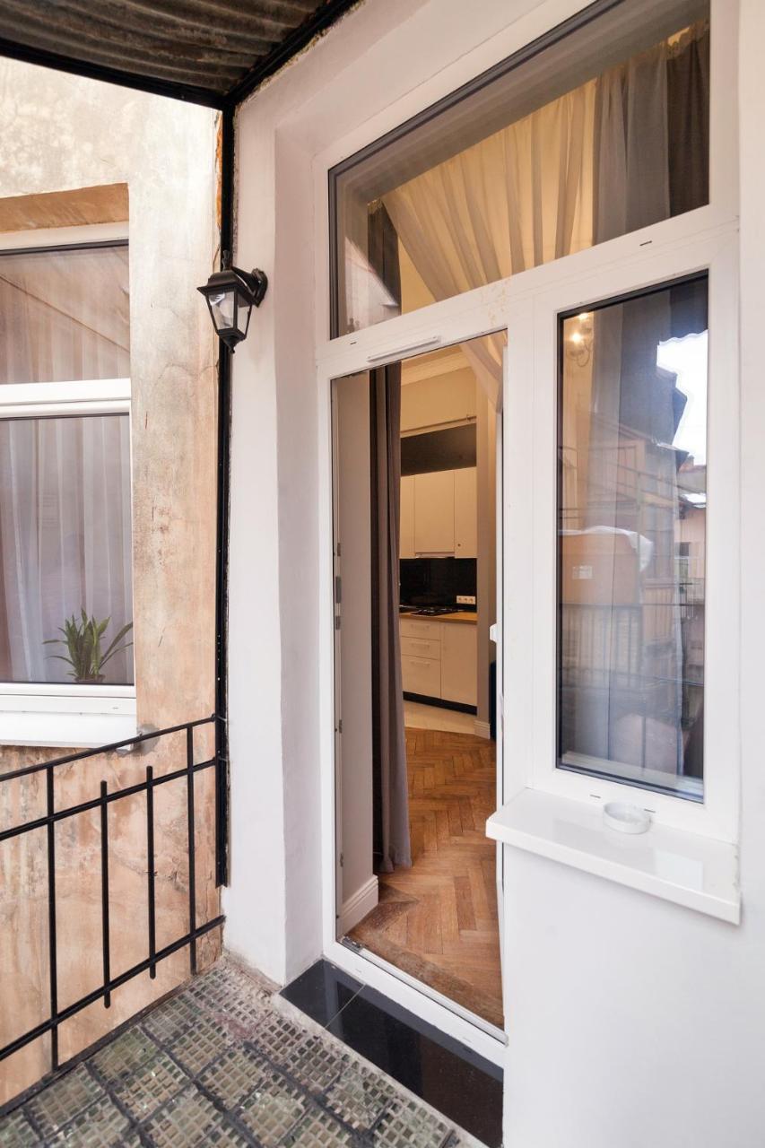 Chopin Apartment In The Center Of Liov Exterior foto